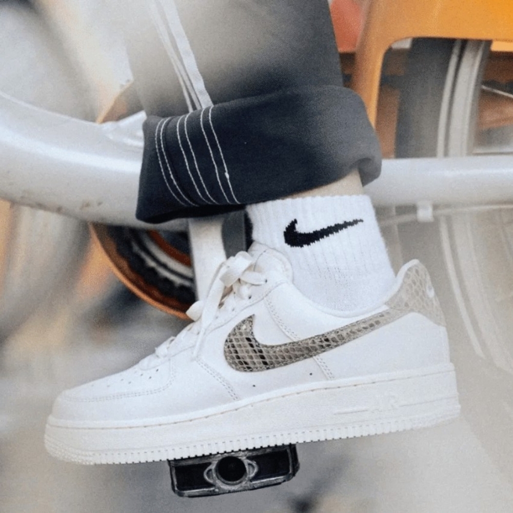 Nike Air Force 1 Low “Phantom/Snakeskin” size 9.5 Women (Men 8)
